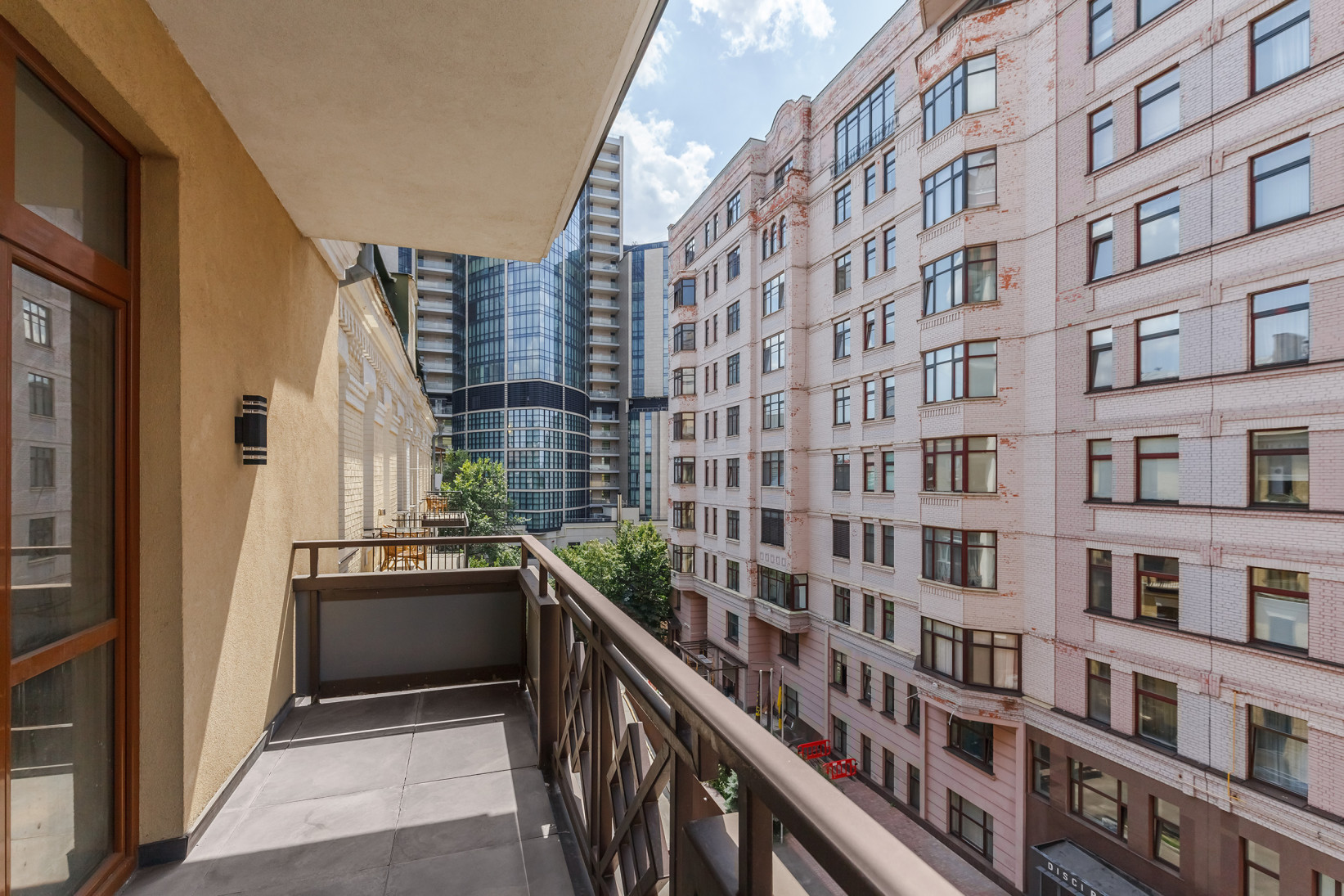 Аренда 4к квартиры в Киеве,  КД Арч Хаус, Пирогова ул., 2/37Б 28