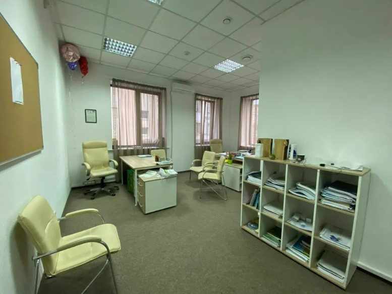 Аренда здания в Киеве, Хорива ул., 15