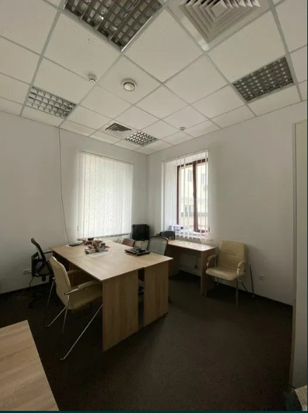 Аренда здания в Киеве, Хорива ул., 18