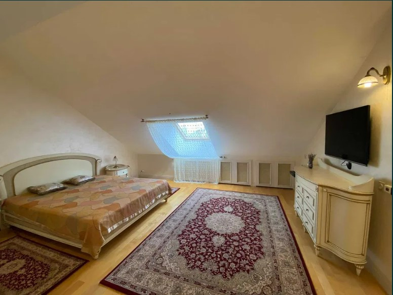 Продаж 4к квартири в Києві, Бехтерівський провулок, 13А 11