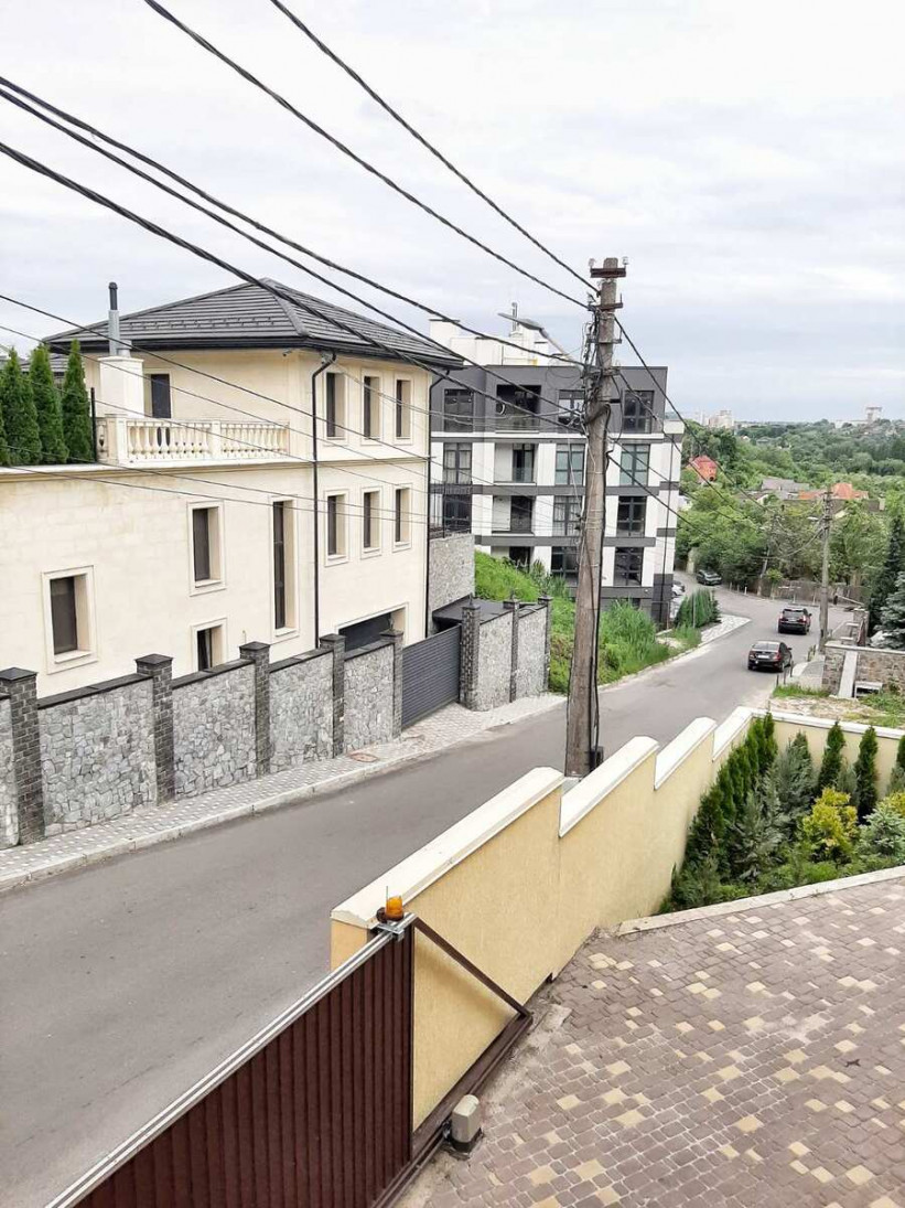 Продажа 4к дома в Киеве,  Университетская ул., 22 1