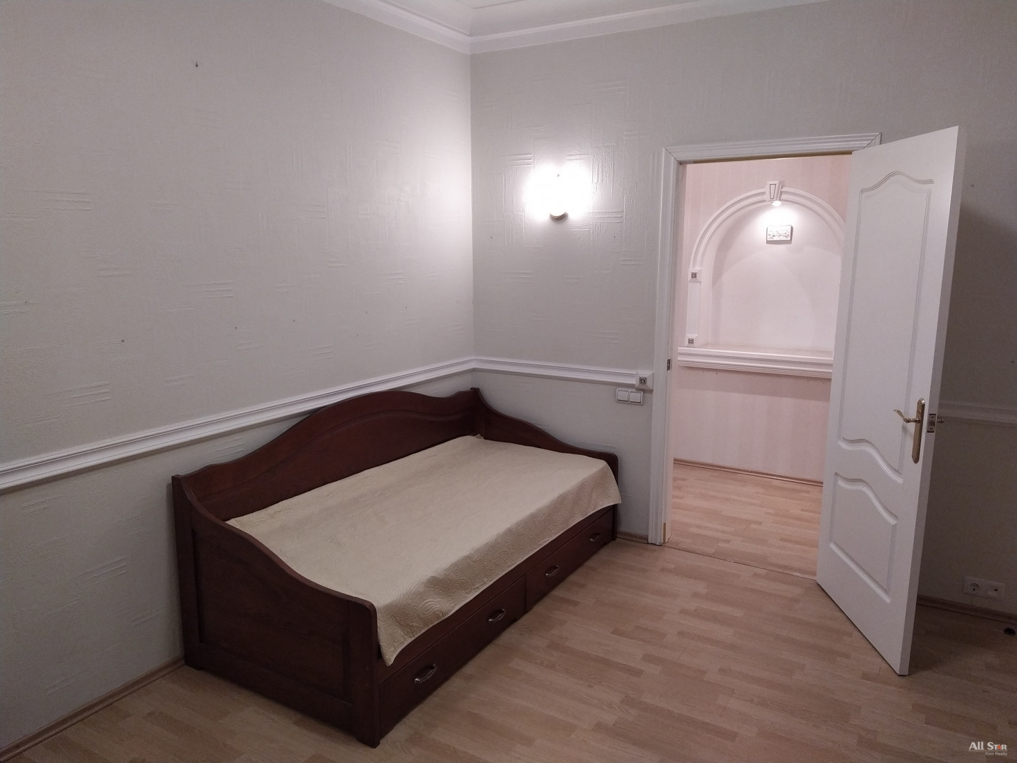 Аренда 4к квартиры в Киеве,  Богдана Хмельницкого ул., 61 25