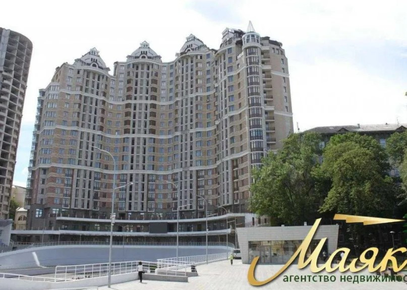 Продажа 3к квартиры в Киеве,  Богдана Хмельницкого ул., 58А 0