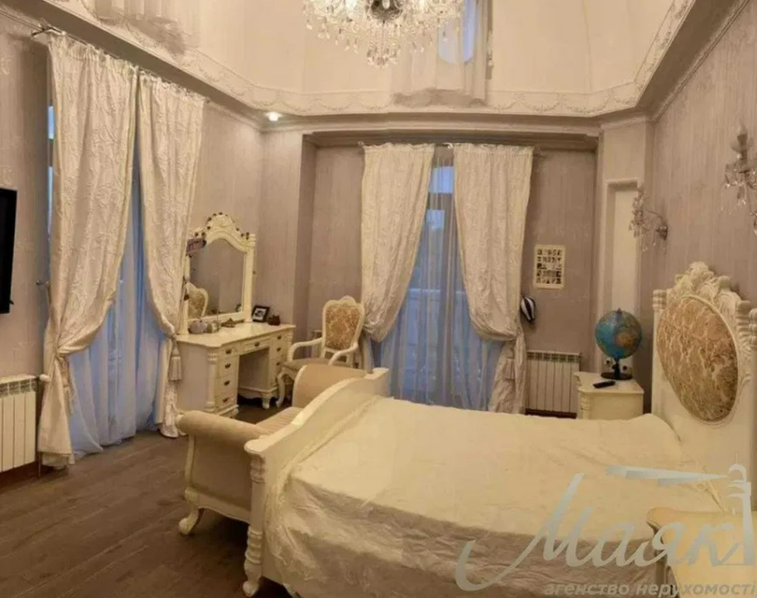 Аренда 7к дома в Киеве,  Зверинецкая ул., 8
