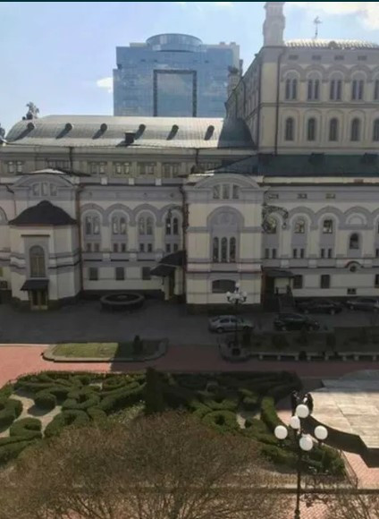 Аренда 4к квартиры в Киеве,  Владимирская ул., 48а 5