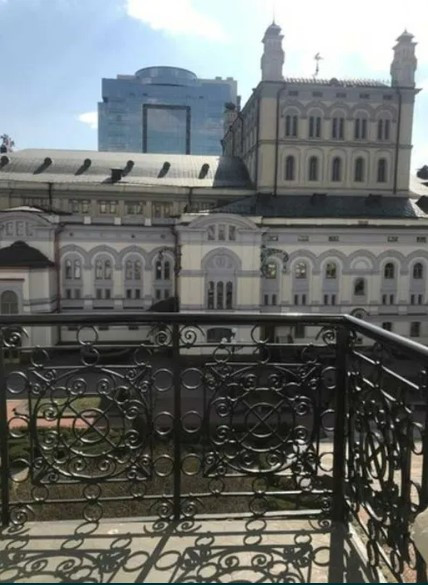 Аренда 4к квартиры в Киеве,  Владимирская ул., 48а 13