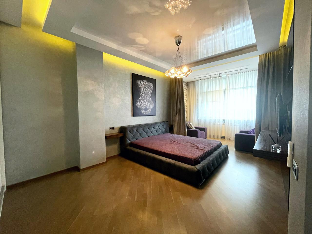 Продажа 3к квартиры в Киеве,  ЖК Новопечерские Липки, Драгомирова Михаила ул., 5 8