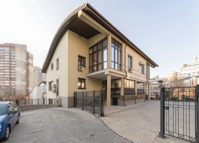 Аренда 6к дома в Киеве, Редутная ул., 0