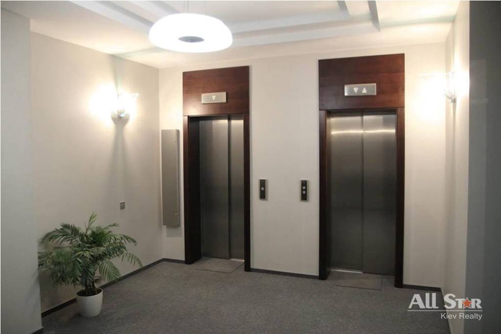 Продажа здания в Киеве,  Владимирская ул., 61 3