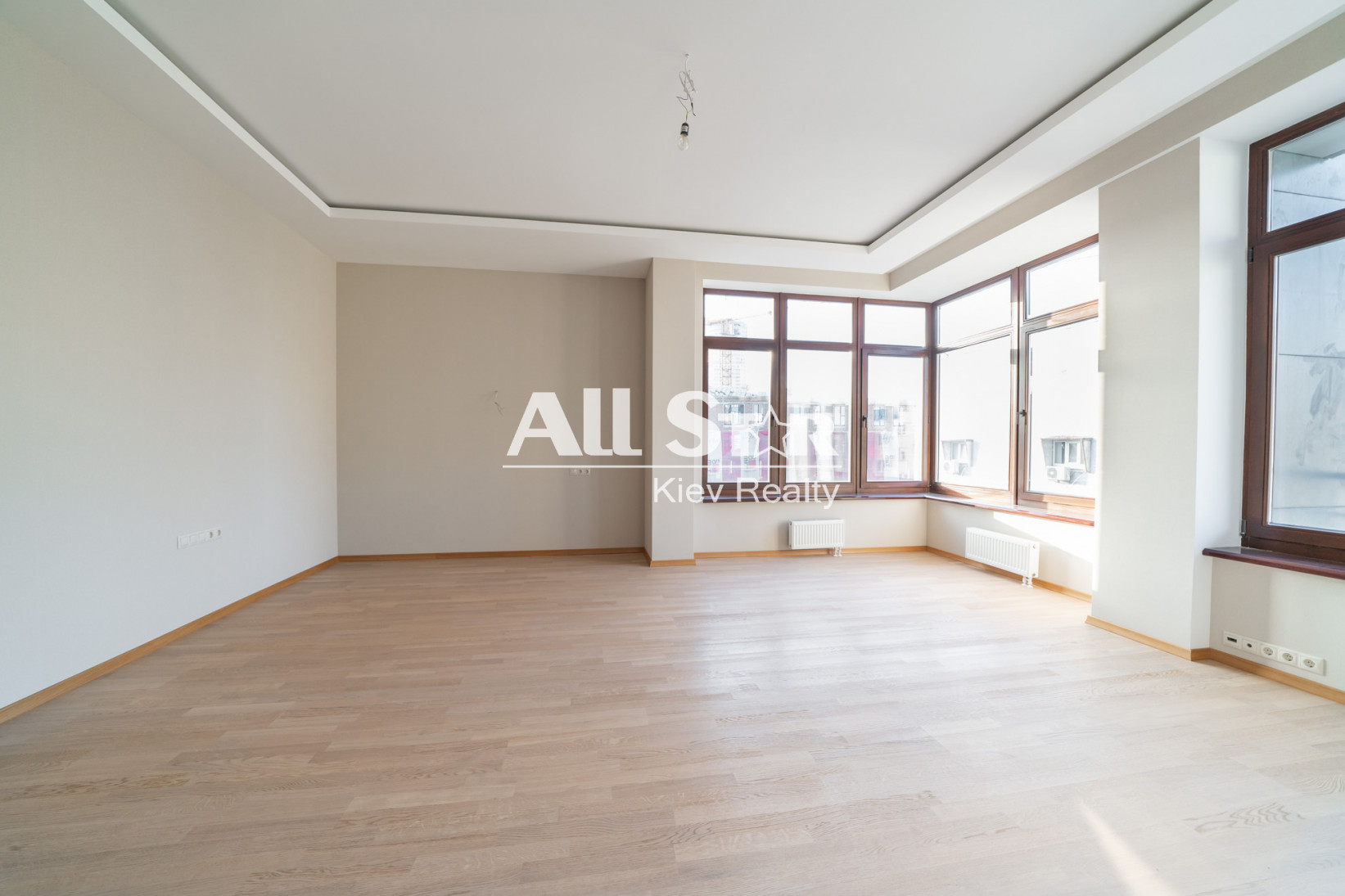 Продажа 5+к квартиры в Киеве,  ЖК Резиденс М27, Московская ул., 27 11