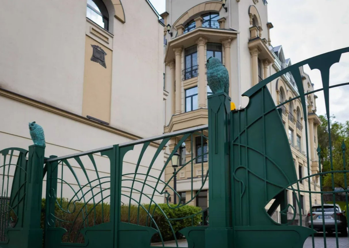 Продажа 5к квартиры в Киеве,  Андреевский спуск, 32 23