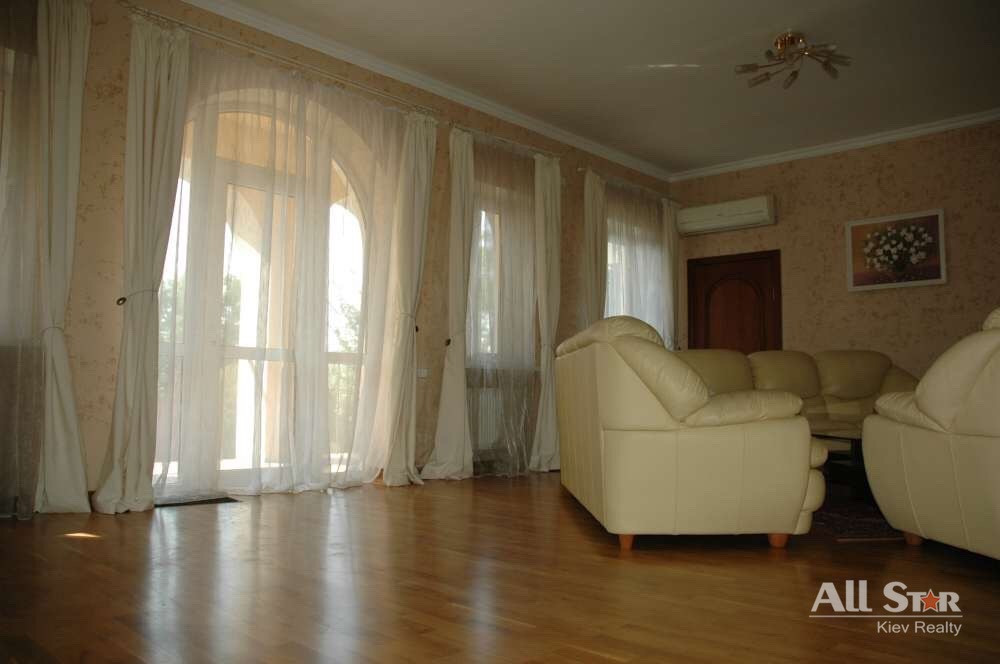 Аренда 7к дома в Киеве,  Монтажников ул., 27 21