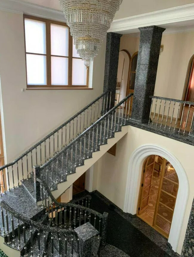 Продажа 9к дома в Киеве,  Шевченко Тараса площадь, 8