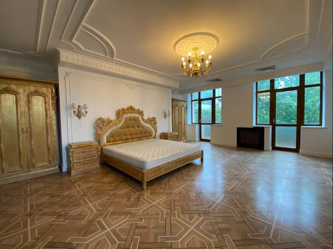 Аренда здания в Киеве,  Зверинецкая ул., 9
