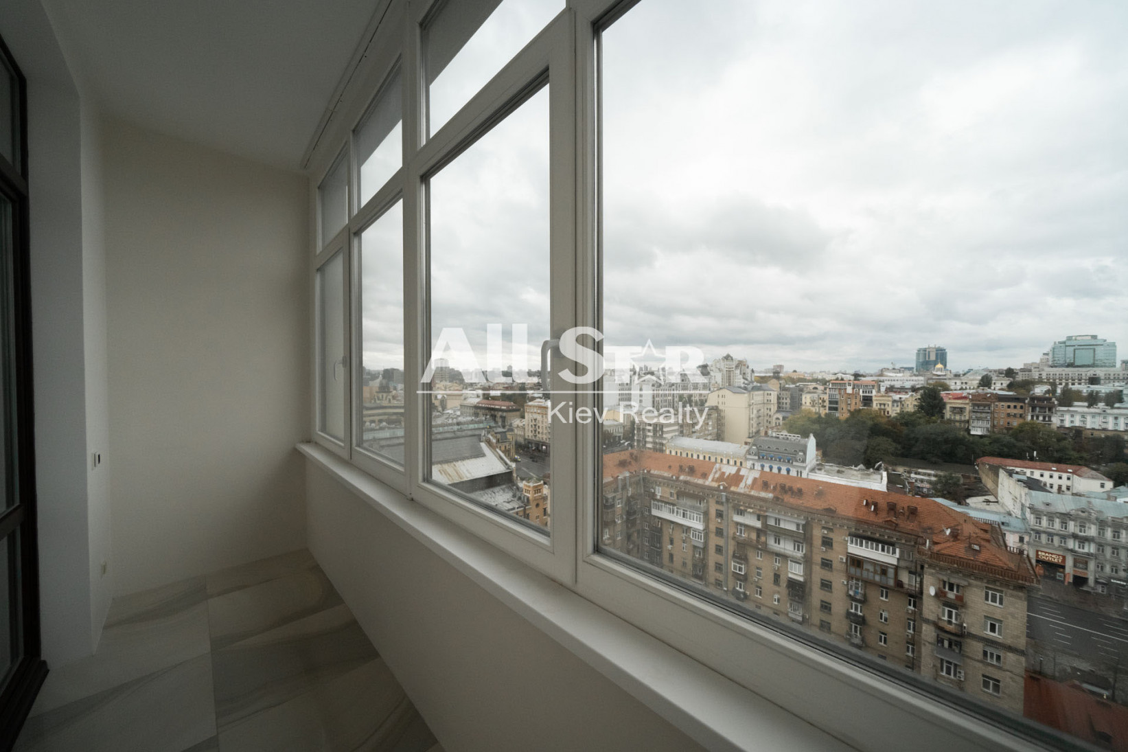 Аренда 5к квартиры в Киеве,  Круглоуниверситетская ул., 3-5 10