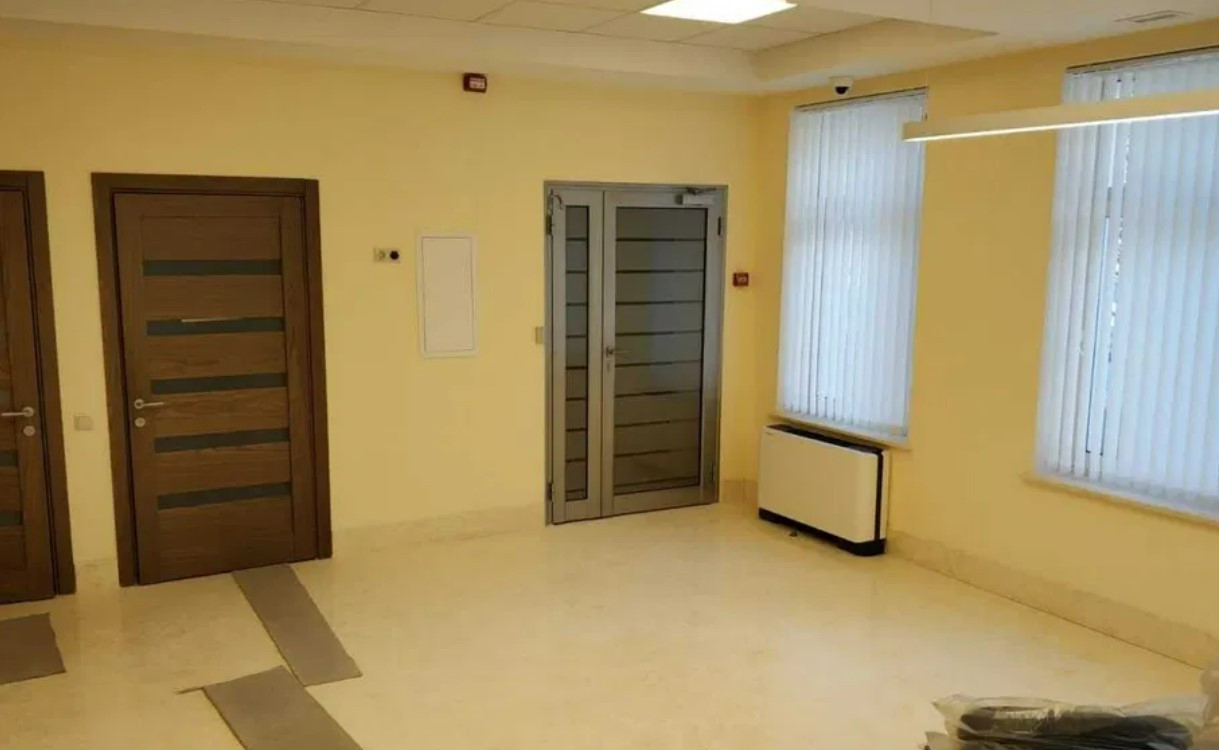 Аренда здания в Киеве,  Львовская пл., 5