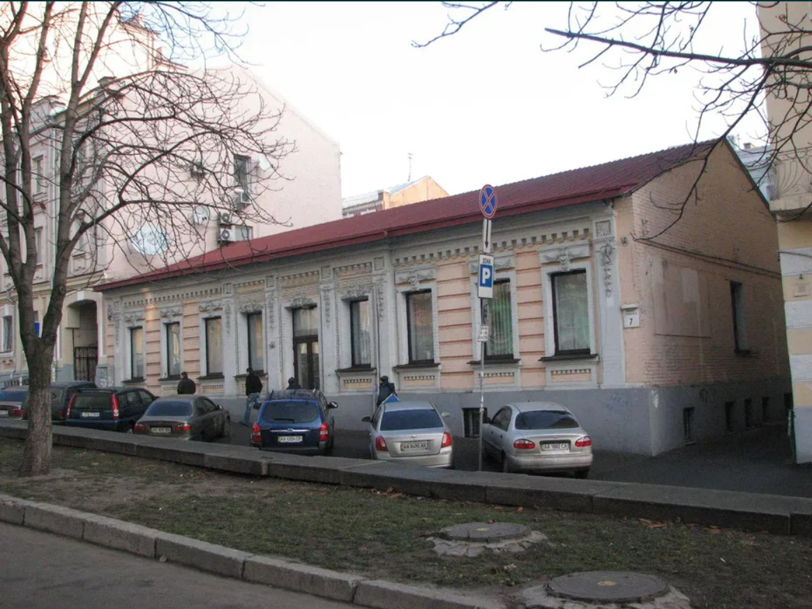 Аренда здания в Киеве, Антоновича ул. (Горького ул.), 7 0
