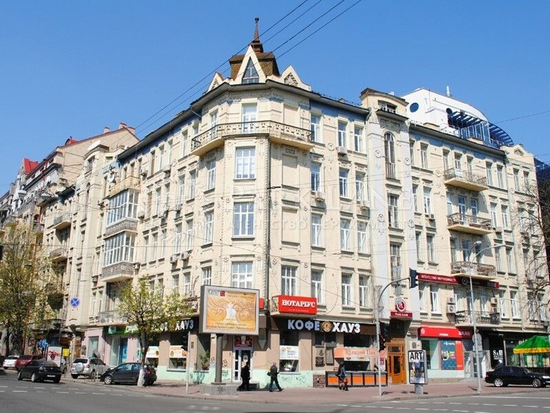 Продажа 4к квартиры в Киеве, Большая Житомирская ул., 8/14 1