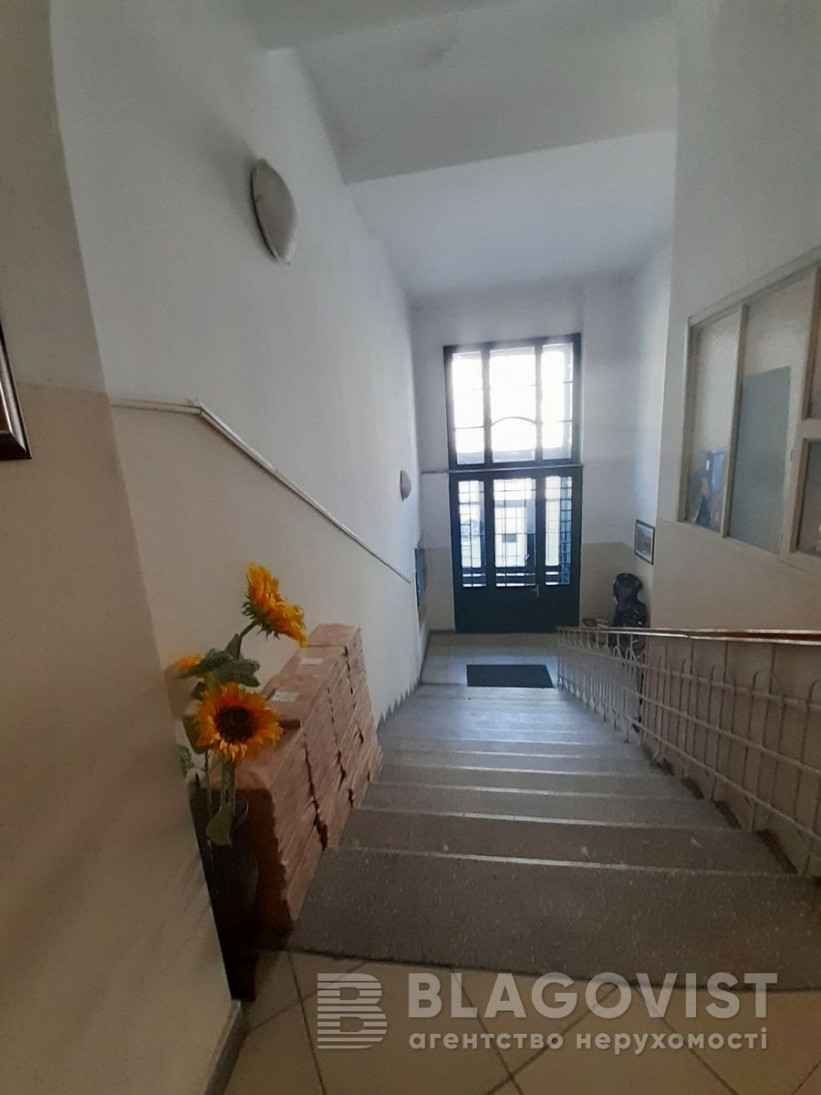 Продажа 3к квартиры в Киеве,  Большая Житомирская ул., 25/2 15