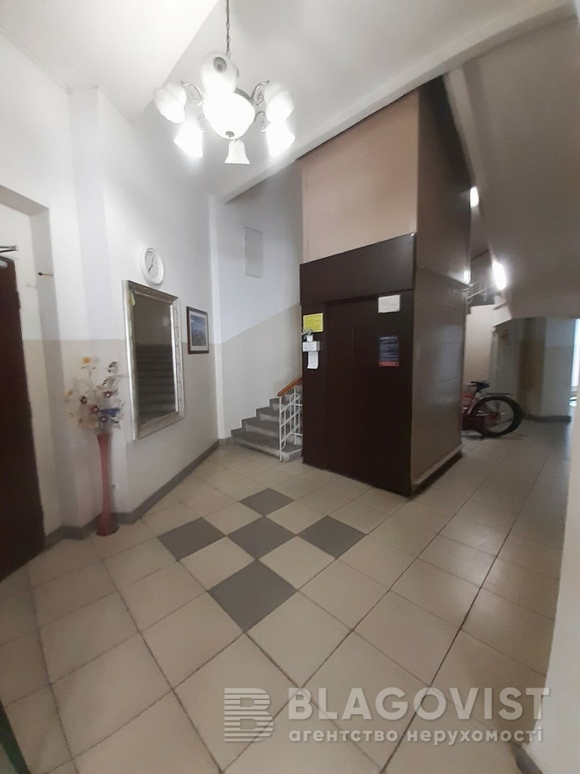 Продажа 3к квартиры в Киеве,  Большая Житомирская ул., 25/2 16