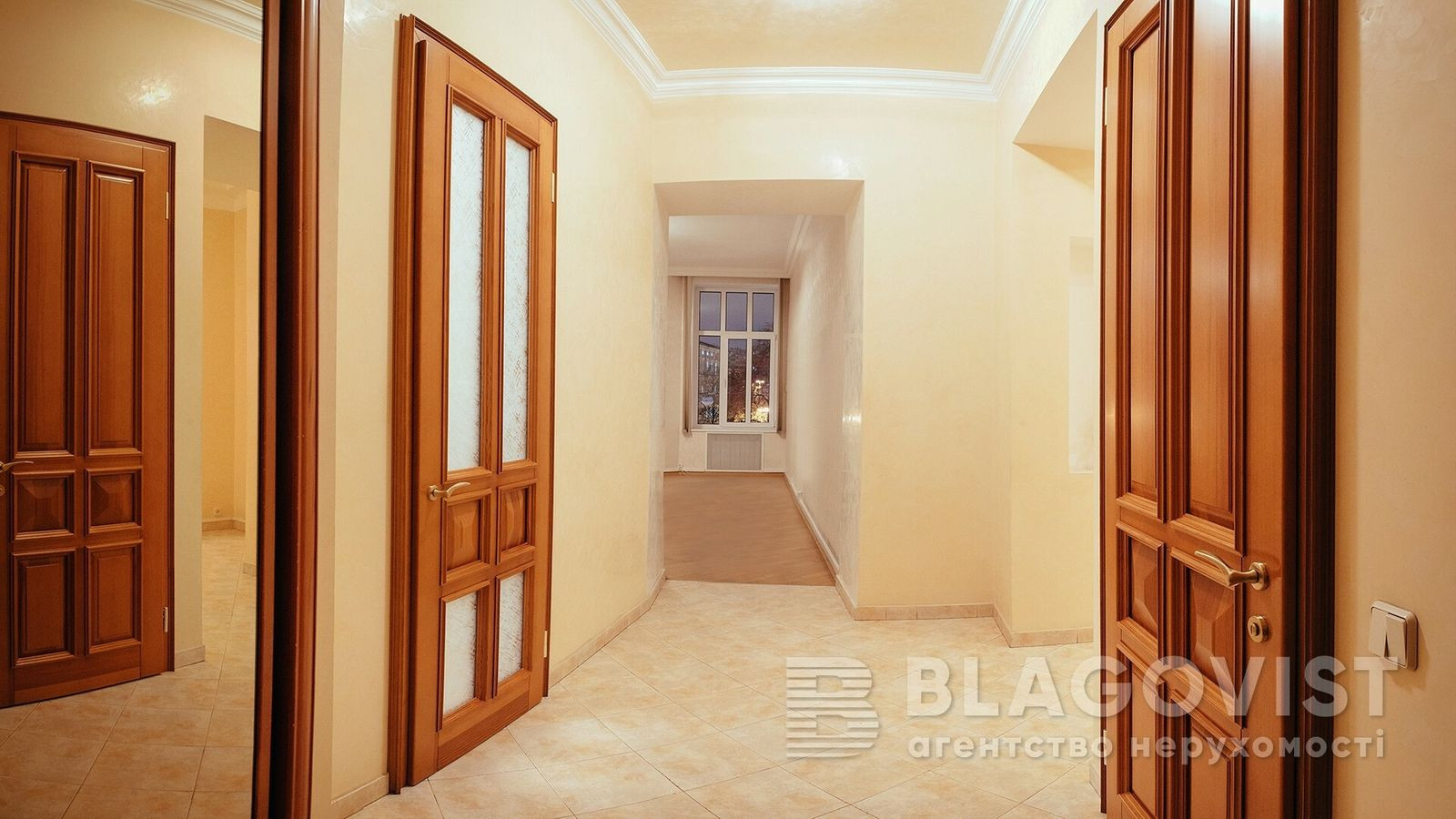 Продажа 5к квартиры в Киеве,  Большая Житомирская ул., 8/14 13