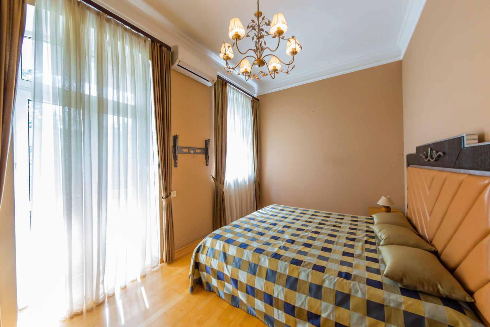 Продажа 2к квартиры в Киеве,  Городецкого Архитектора ул., 6 5