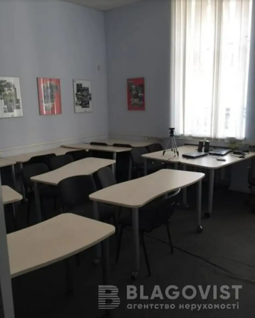Продажа 4к квартиры в Киеве,  Богдана Хмельницкого ул., 32 0