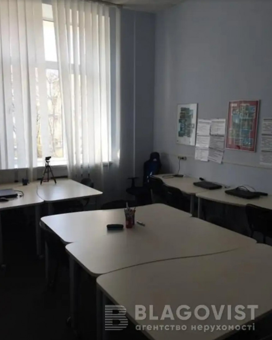 Продажа 4к квартиры в Киеве,  Богдана Хмельницкого ул., 32 5