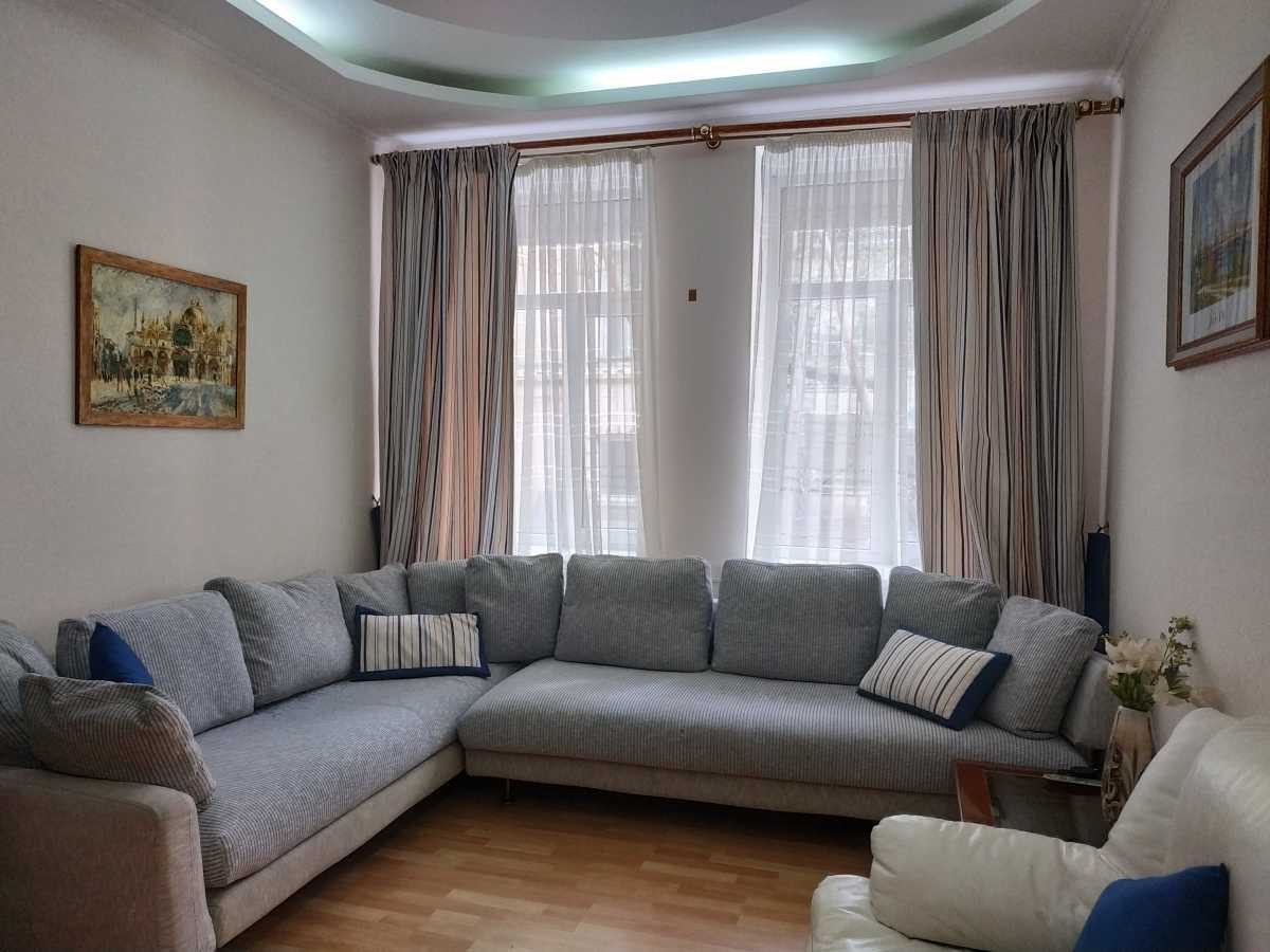 Продажа 3к квартиры в Киеве,  Малоподвальная ул., 4 0