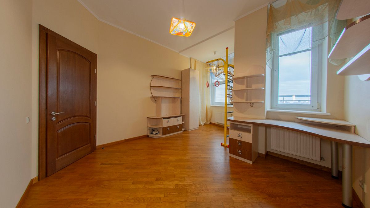 Аренда 4к квартиры в Киеве,  Богдана Хмельницкого ул., 41 3