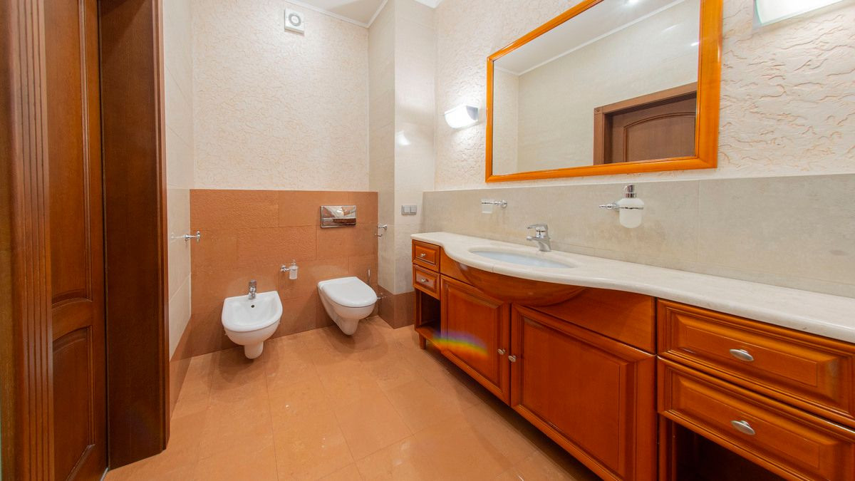 Аренда 4к квартиры в Киеве,  Богдана Хмельницкого ул., 41 11