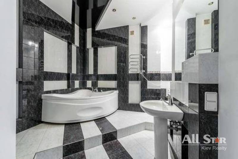 Продажа 4к квартиры в Киеве,  Владимирская ул., 78 8