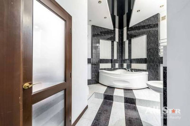 Продажа 4к квартиры в Киеве,  Владимирская ул., 78 9