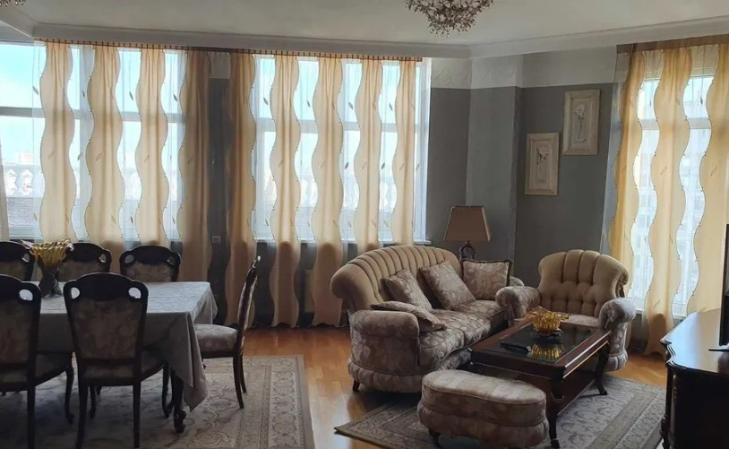 Продажа 3к квартиры в Киеве,  Владимирская ул., 49А 0