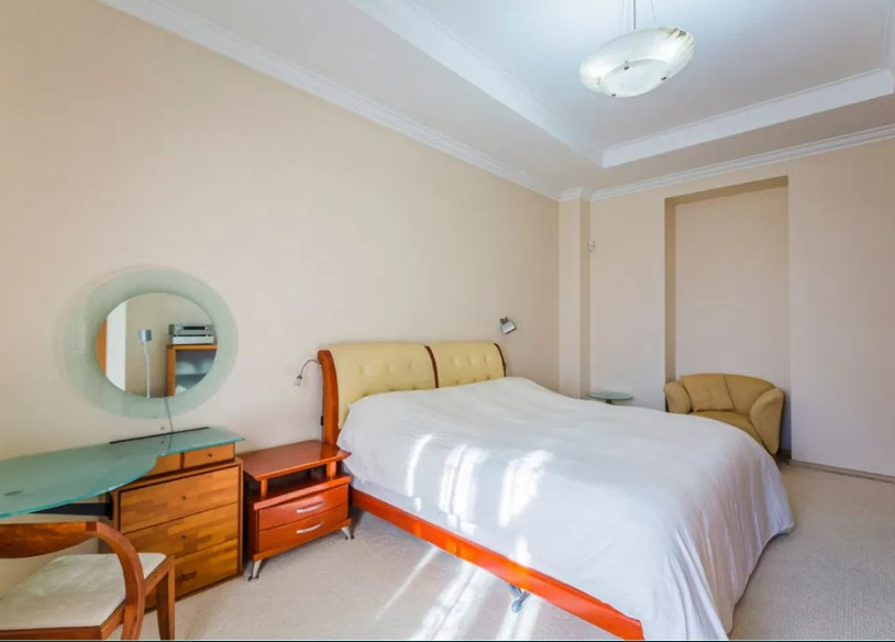 Продажа 3к квартиры в Киеве,  Лютеранская ул., 28А 8