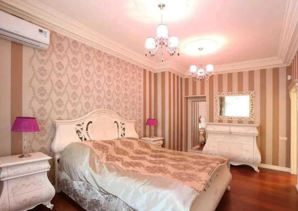 Аренда 3к квартиры в Киеве,  Старонаводницкая ул., 6Б 1