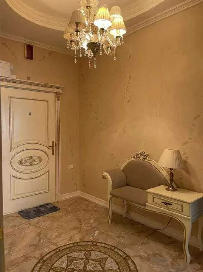 Аренда 3к квартиры в Киеве,  Старонаводницкая ул., 6Б 6