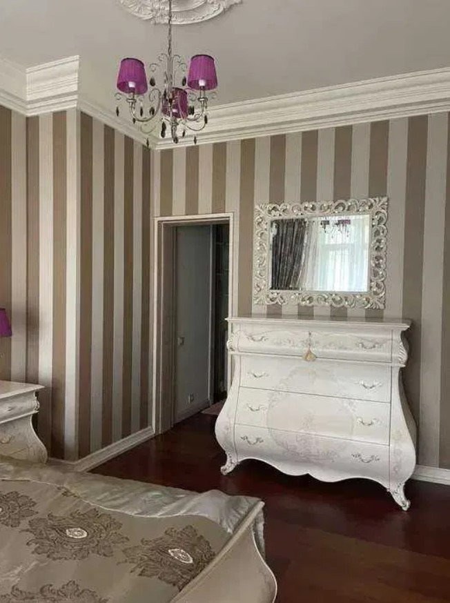 Аренда 3к квартиры в Киеве,  Старонаводницкая ул., 6Б 13