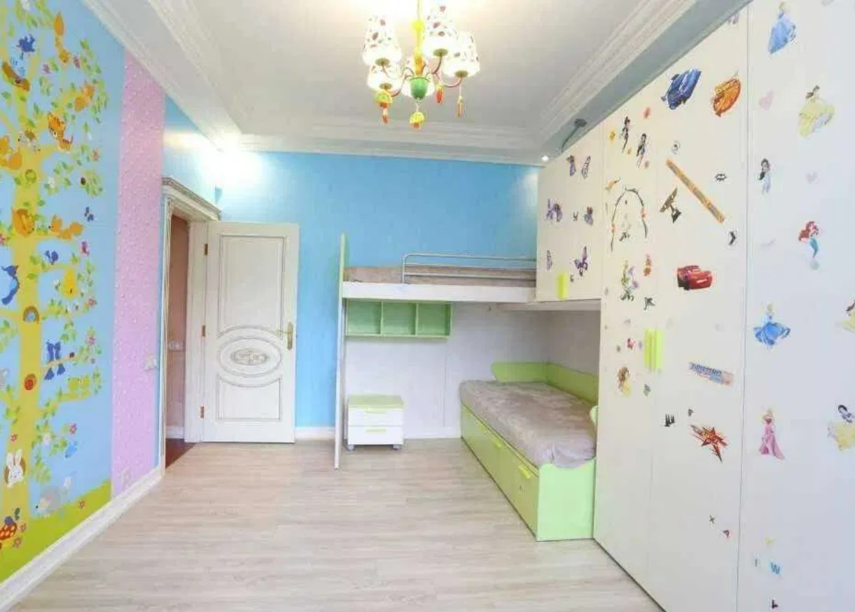 Аренда 3к квартиры в Киеве,  Старонаводницкая ул., 6Б 16