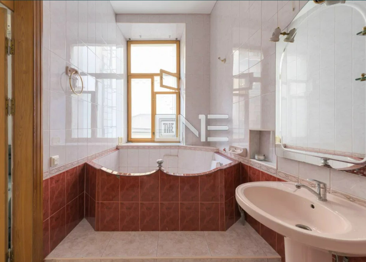 Продажа 5к квартиры в Киеве,  Ярославов Вал ул., 14В 5