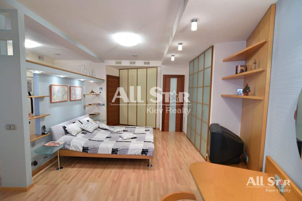 Продажа 3к квартиры в Киеве,  Конисского Александра ул. (Тургеневская ул.), 45-49 5