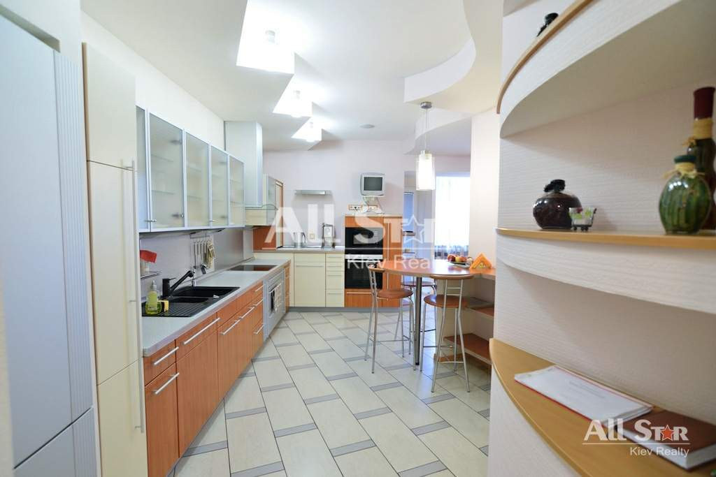 Продажа 3к квартиры в Киеве,  Конисского Александра ул. (Тургеневская ул.), 45-49 11