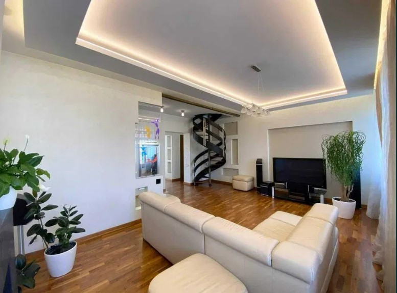 Продажа 5к квартиры в Киеве,  Ярославов Вал ул., 13 1