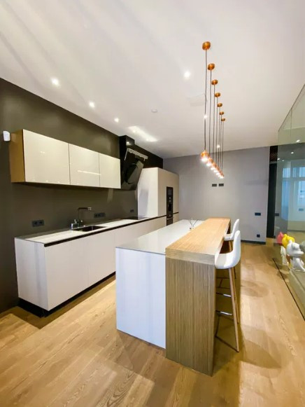 Продажа 3к квартиры в Киеве,  Коновальца ул. (Щорса ул.), 32В 2