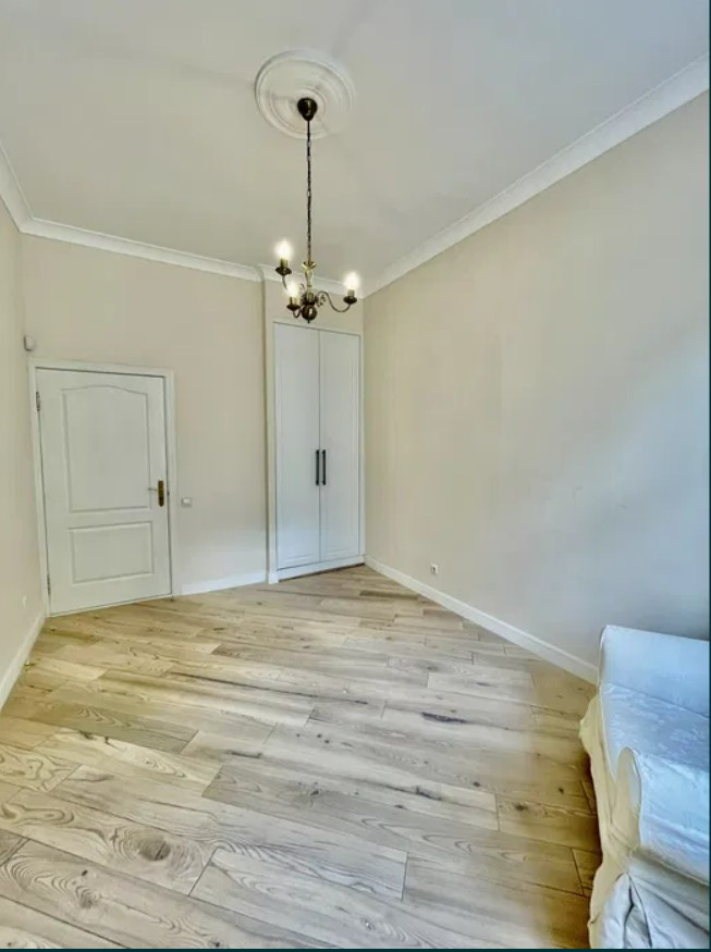 Продажа 5к квартиры в Киеве,  Гончара Олеся ул., 32Б 5