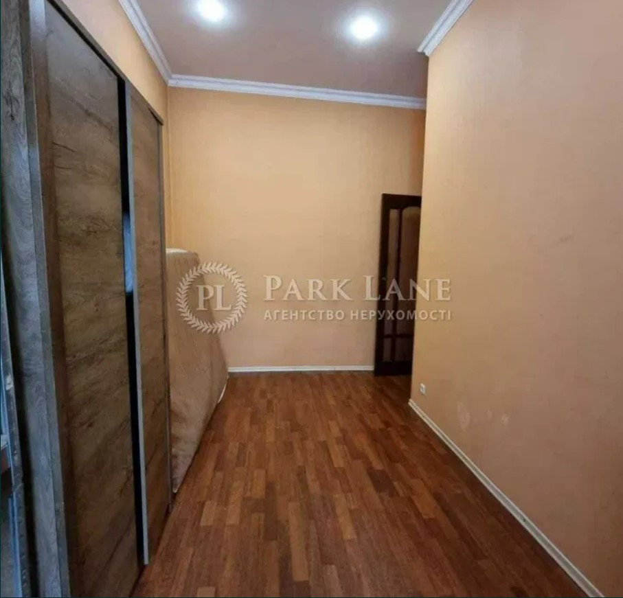 Продажа 3к квартиры в Киеве,  Михайловская ул., 8