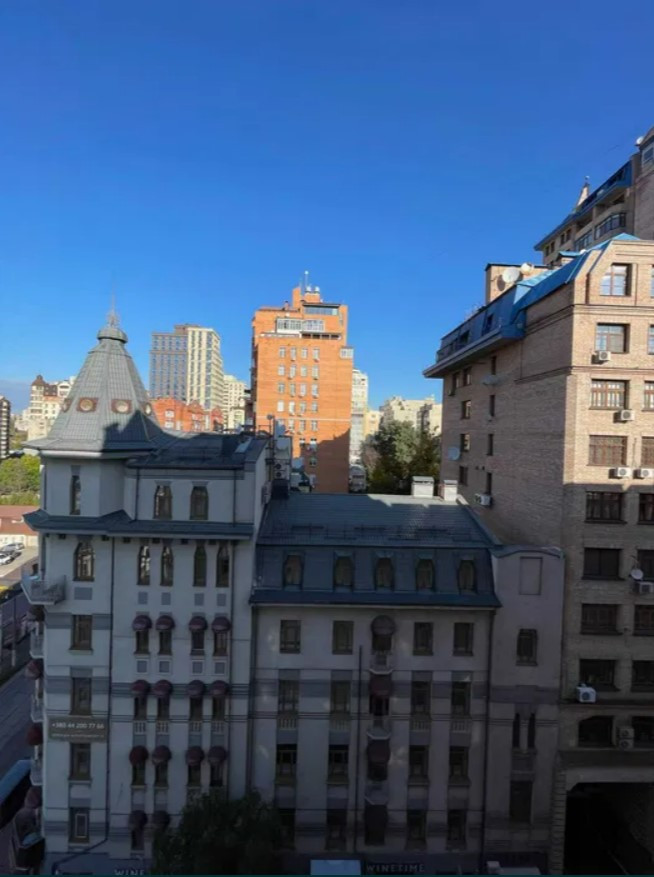 Продажа 4к квартиры в Киеве,  ЖК Дмитриевский, Дмитриевская ул., 60/19 21
