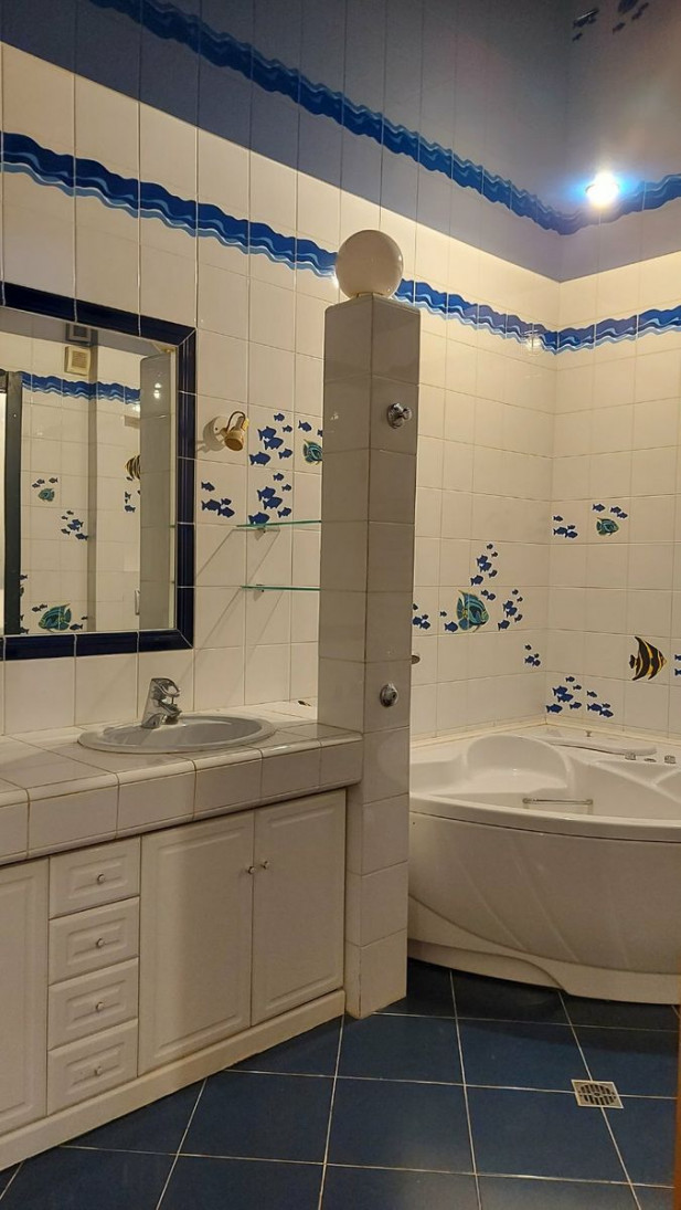 Продажа 5к квартиры в Киеве,  Владимирская ул., 37 5