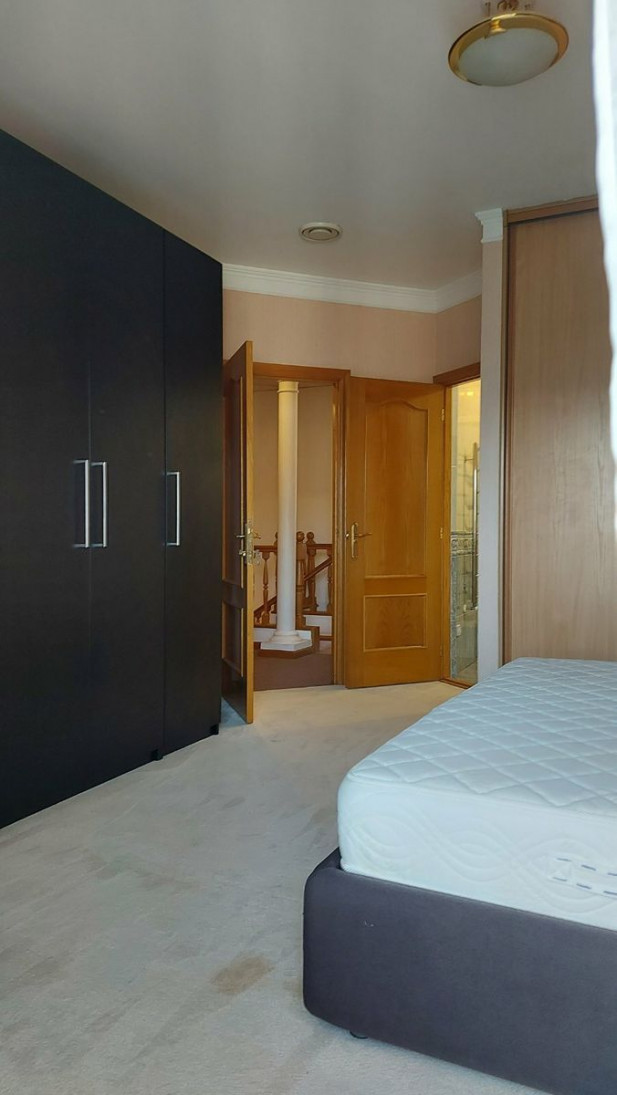 Продажа 5к квартиры в Киеве,  Владимирская ул., 37 7