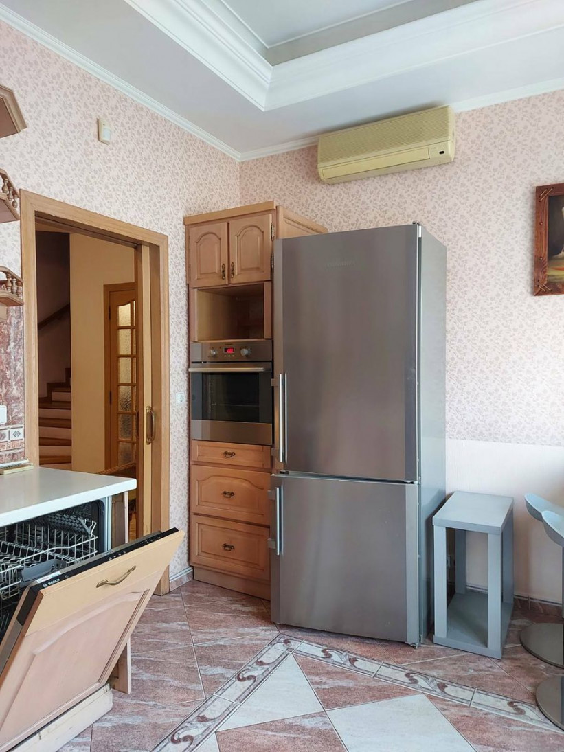 Продажа 5к квартиры в Киеве,  Владимирская ул., 37 9